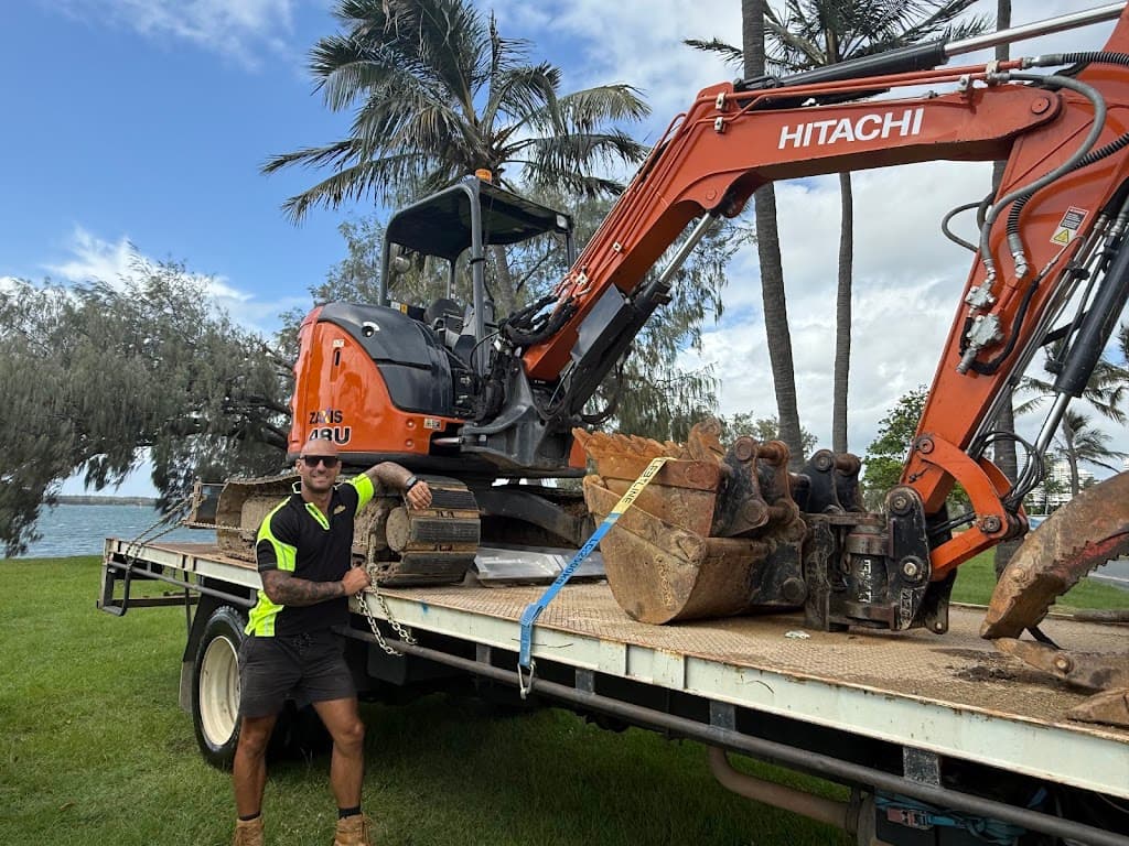 Gold Coast Mini Diggers