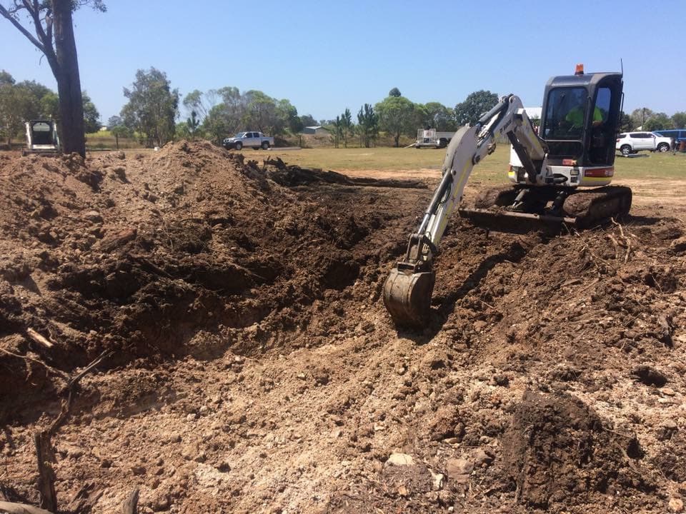 Steve’s Bobcat Excavator & Tipper Hire Hervey Bay
