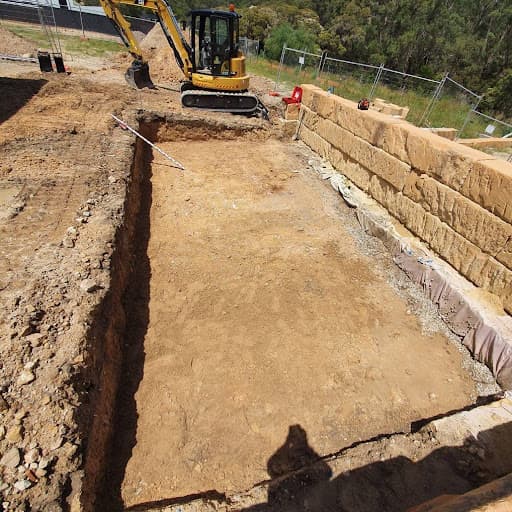 ONTRACK Earthmoving & Demolition — Customer photo