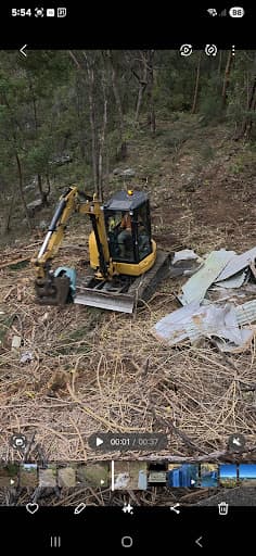 ONTRACK Earthmoving & Demolition — Customer photo