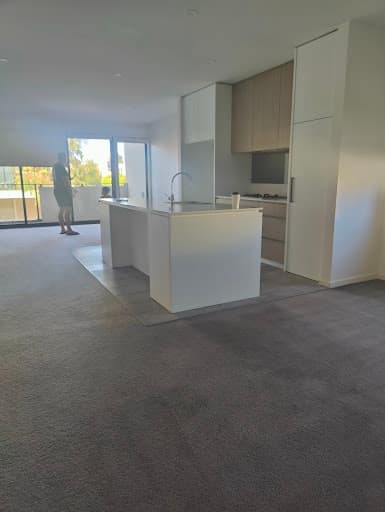 Micro Demo Co. — Customer photo