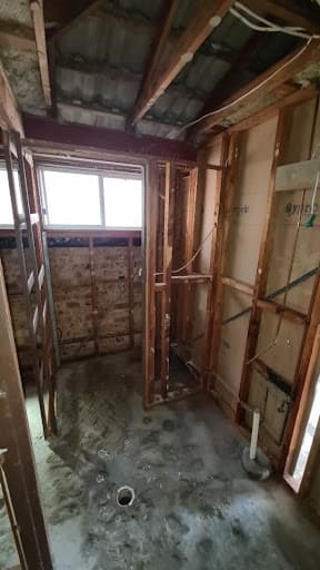 Wollongong Asbestos | Asbestos Removal Sutherland Shire and Wollongong — Customer photo