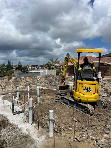 Gold Coast Mini Diggers — Customer photo