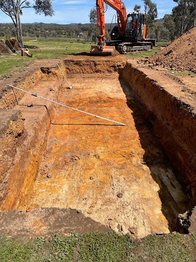 Expert Earthmoving Bendigo — Customer photo