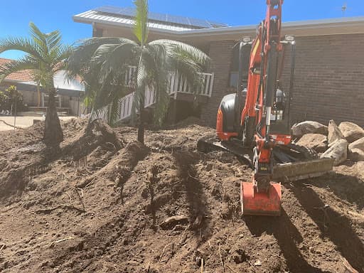 Diggermate Mini Excavator Hire Mackay — Customer photo
