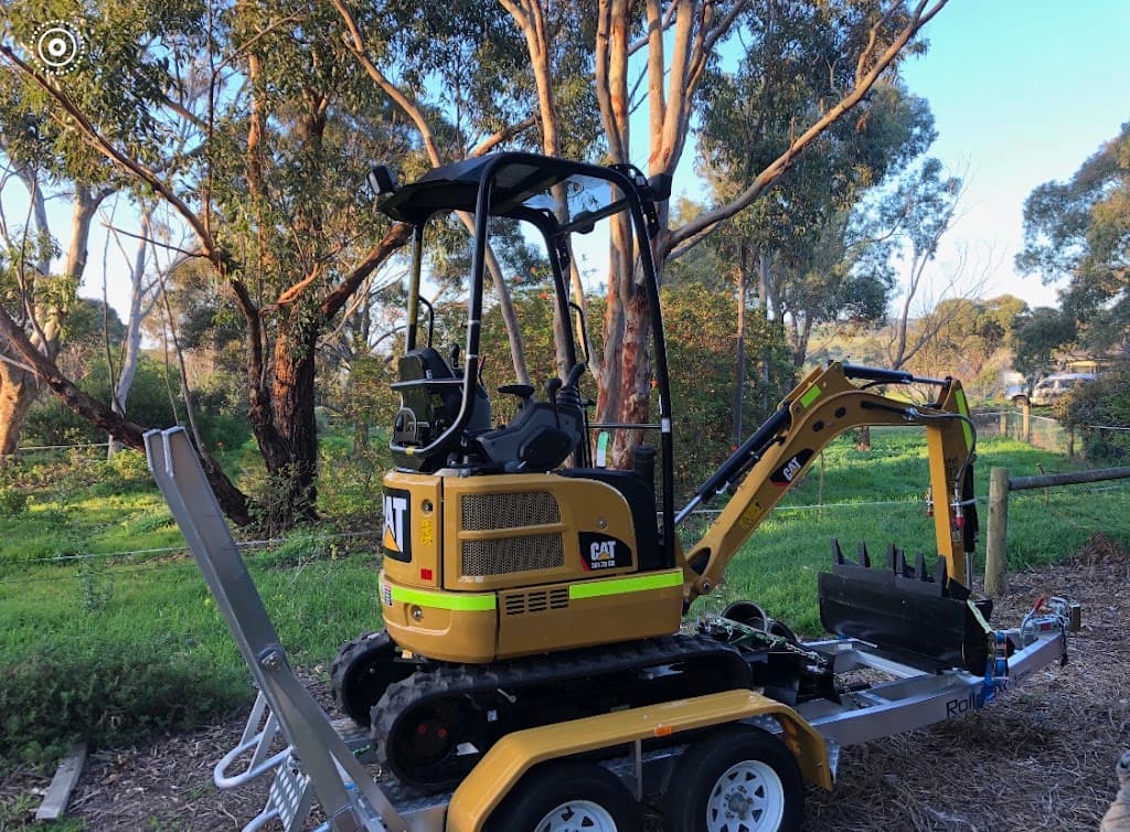 Loam Civil - Excavation & Plant Hire - Geelong